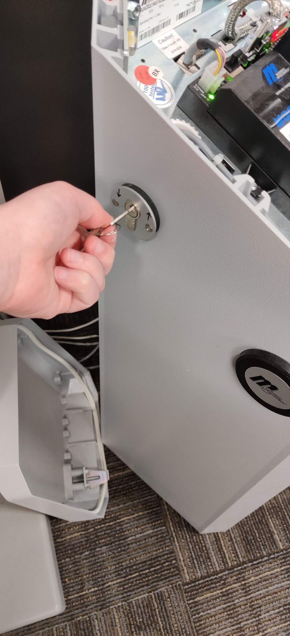 Magnetic Gate Troubleshooting — source illustration